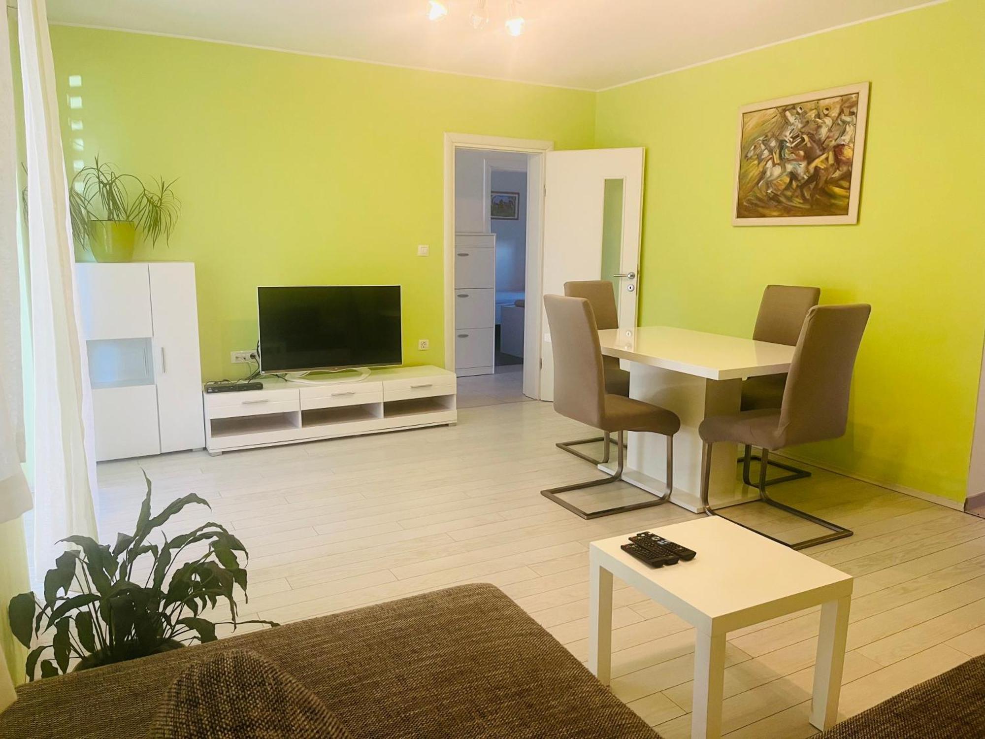 Mima Apartment Pula Bagian luar foto